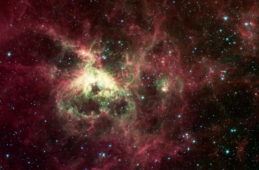 NGC 2070 - туманность. Описание NGC 2070:, Область H II в созвездии Золотая Рыба