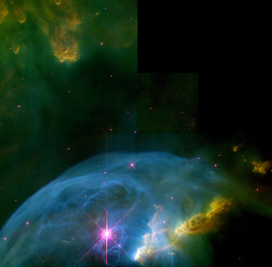 NGC 7635 - туманность. Описание NGC 7635:, Область H II в созвездии Кассиопея