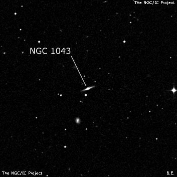 NGC 1043 - спиральная галактика. Описание NGC 1043:, Галактика в созвездии Кит