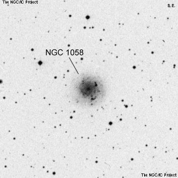 NGC 1058 - спиральная галактика. Описание NGC 1058:, Галактика в созвездии Персей