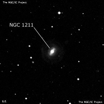 NGC 1211 - спиральная галактика с баром. Описание NGC 1211:, Галактика в созвездии Кит