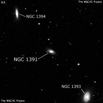 NGC 1391 - спиральная галактика с баром. Описание NGC 1391:, Галактика в созвездии Эридан