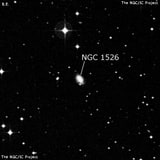 NGC 1526 - спиральная галактика с баром. Описание NGC 1526:, Галактика в созвездии Сетка