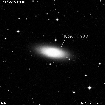 NGC 1527 - спиральная галактика с баром. Описание NGC 1527:, Галактика в созвездии Часы