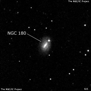 NGC 180 - спиральная галактика с баром. Описание NGC 180:, Галактика в созвездии Рыбы