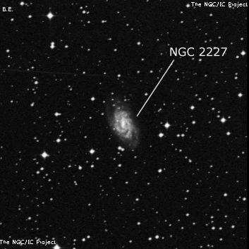 NGC 2227 - спиральная галактика с баром. Описание NGC 2227:, Галактика в созвездии Большой Пес