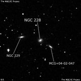 NGC 228 - спиральная галактика с баром. Описание NGC 228:, Галактика в созвездии Андромеда