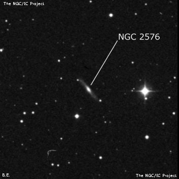 NGC 2576 - спиральная галактика. Описание NGC 2576:, Галактика в созвездии Рак