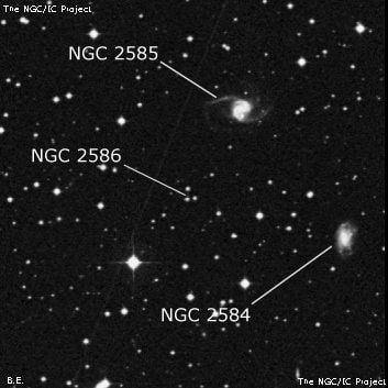 NGC 2586 - три звезды. Описание NGC 2586:, Объект глубокого космоса в созвездии Гидра