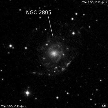 NGC 2805 - спиральная галактика с баром. Описание NGC 2805:, Галактика в созвездии Большая Медведица