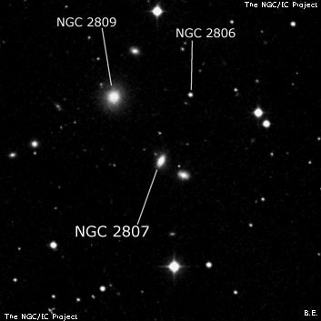 NGC 2807 - спиральная галактика. Описание NGC 2807:, Галактика в созвездии Рак