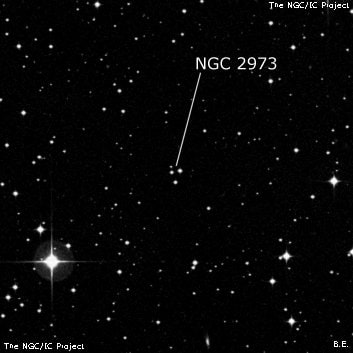 NGC 2973 - три звезды. Описание NGC 2973:, Объект глубокого космоса в созвездии Насос
