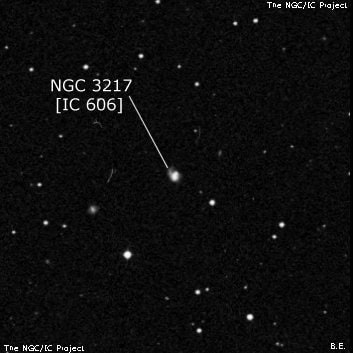 NGC 3217 - спиральная галактика. Описание NGC 3217:, Галактика в созвездии Лев