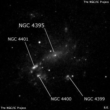 NGC 4395 - спиральная галактика с баром. Описание NGC 4395:, Галактика в созвездии Гончие Псы