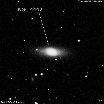 NGC 4442 - спиральная галактика с баром. Описание NGC 4442:, Галактика в созвездии Дева