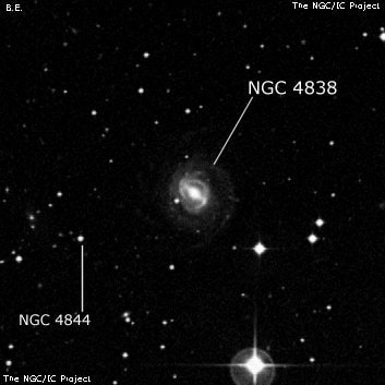 NGC 4838 - спиральная галактика с баром. Описание NGC 4838:, Галактика в созвездии Дева