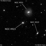 NGC 4923 - спиральная галактика с баром. Описание NGC 4923:, Галактика в созвездии Волосы Вероники