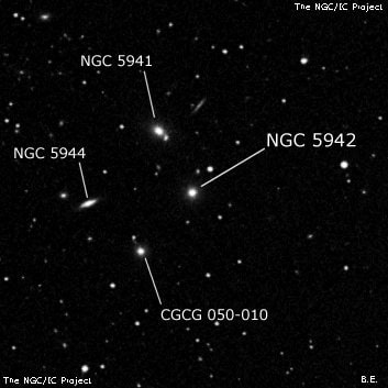 NGC 5942 - галактика. Описание NGC 5942:, Галактика в созвездии Змея