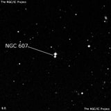 NGC 607 - две звезды. Описание NGC 607:, Объект глубокого космоса в созвездии Кит