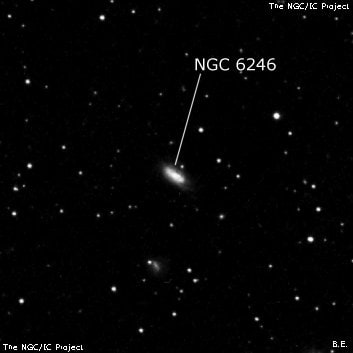 NGC 6246 - спиральная галактика с баром. Описание NGC 6246:, Галактика в созвездии Дракон