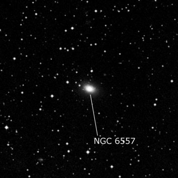 NGC 6557 - линзовидная галактика. Описание NGC 6557:, Галактика в созвездии Октант