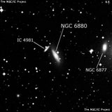 NGC 6880 - спиральная галактика с баром. Описание NGC 6880:, Галактика в созвездии Павлин