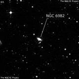 NGC 6982 - спиральная галактика с баром. Описание NGC 6982:, Галактика в созвездии Индеец