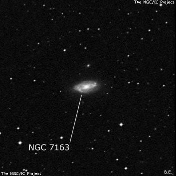 NGC 7163 - спиральная галактика с баром. Описание NGC 7163:, Галактика в созвездии Южная Рыба
