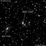 NGC 7227 - линзовидная галактика. Описание NGC 7227:, Галактика в созвездии Ящерица