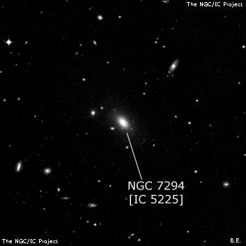 NGC 7294 - спиральная галактика с баром. Описание NGC 7294:, Галактика в созвездии Южная Рыба