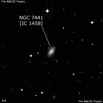 NGC 7441 - спиральная галактика. Описание NGC 7441:, Галактика в созвездии Водолей