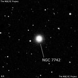 NGC 7742 - спиральная галактика. Описание NGC 7742:, Галактика в созвездии Пегас