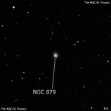 NGC 879 - галактика неправильной формы. Описание NGC 879:, Галактика в созвездии Кит